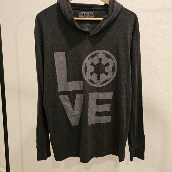 Her Universe Star Wars LOVE long sleeve - Picture 6 of 7